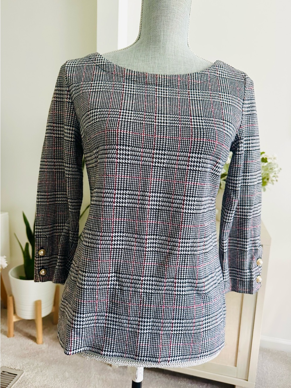 Talbots Glen Plaid Long Sleeve Boatneck Top in Black, White and Pink